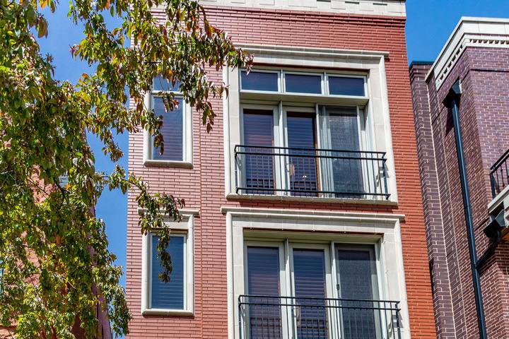 1126 W. Fullerton Avenue, Lincoln Park
