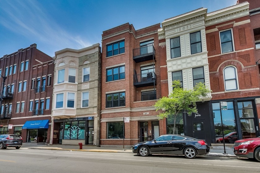 2636 N. Lincoln Avenue, Lincoln Park — four-unit investment property